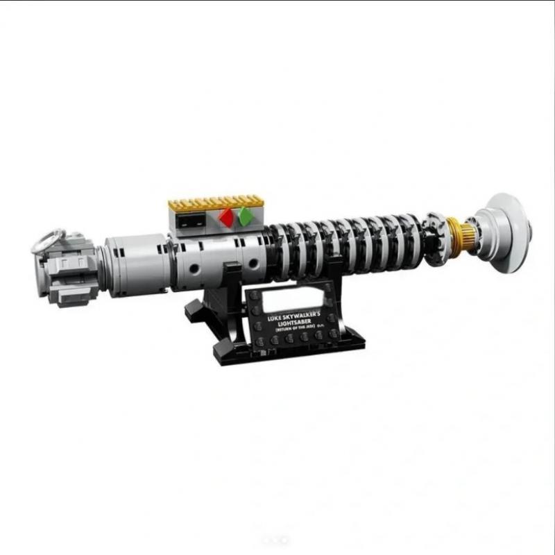 Luke Skywalker's Lightsaber MOC Building Set - 145 Piece