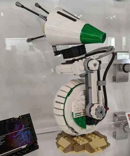 D-O Droid Building Kit - 519 Pcs